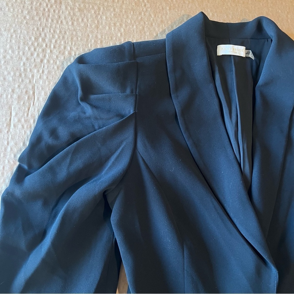 Ramy Brook Albie Jacket, black, dramatic shoulder detail, button closure, sz 0 - Picture 8 of 15